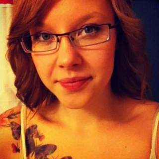 Hledám Muže S Upřímným Úsměvem